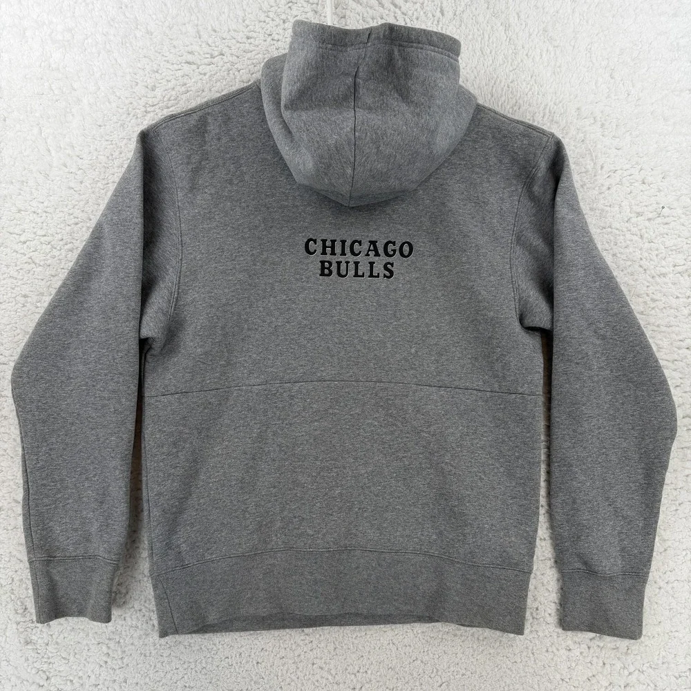 Air Jordan Chicago Bulls Sweatshirt Mens Small Gray NBA Basketball Hoodie DD8068